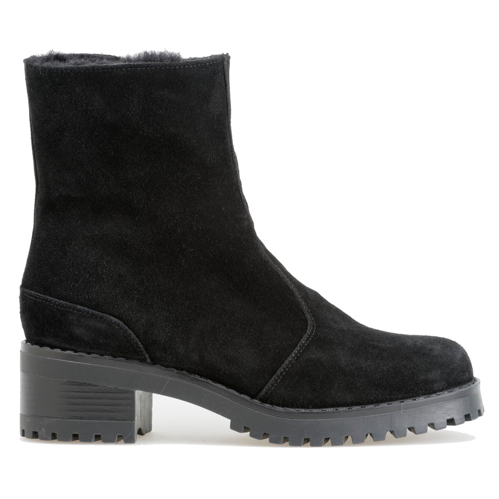 Ankle boot black suede